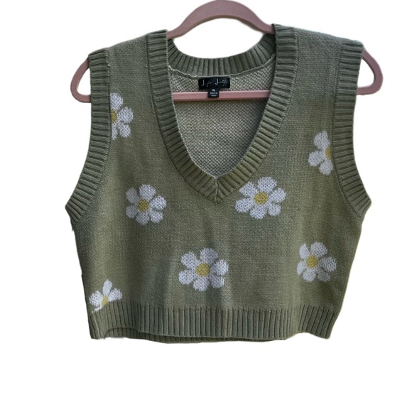 J for Justify - Daisy Pattern Sweater Vest - Picture 1 of 5